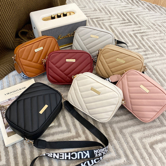 Kadın Moda Kapitone Desenli Omuz Çantası