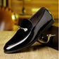 Şık Yeşil Loafer'lar: Her Duruma Uygun Retro, Modern ve Minimalist Tasarım