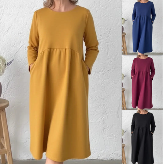 Yuvarlak yakalı ve A kesimli klasik düz renk elbise