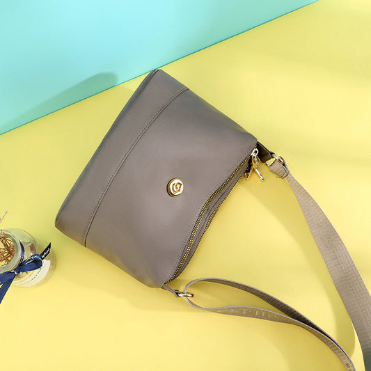 Minimalist Büyük Kapasiteli Naylon Omuz ve Çapraz Çanta