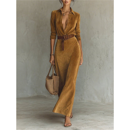 Yaka detaylı tek düğmeli süet maksi elbise